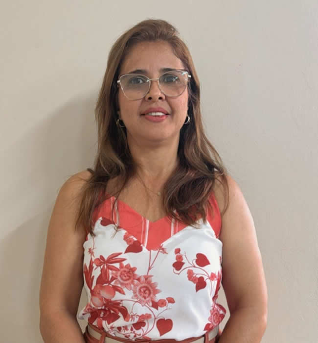 Asessora de Gabinete, Secretária e Comunicação Social - Prefeitura de Serrania MG